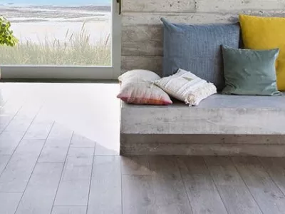 Parquets stratifiers et lames LVT